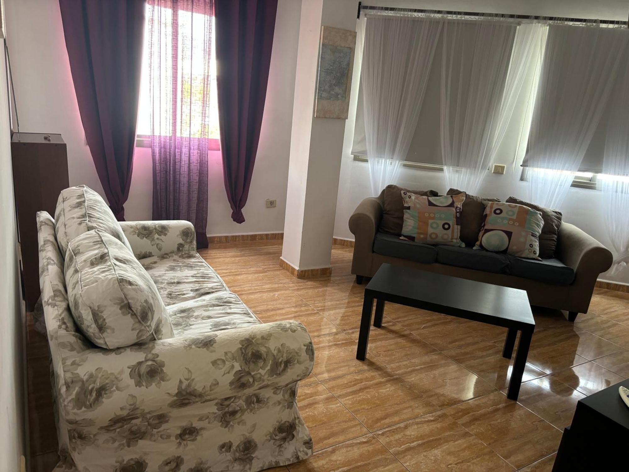 Ferienwohnung Piso Seminuevo Centrico Con Vistas Vecindario  Exterior foto